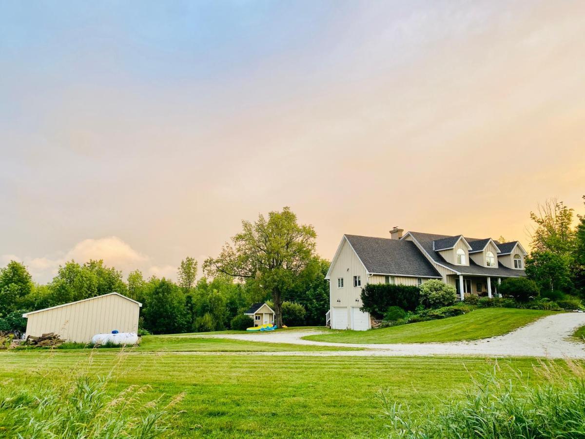 The Glen Huron Inn Duntroon Dış mekan fotoğraf